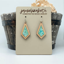 Load image into Gallery viewer, Tropical Teal Chunky Glitter
