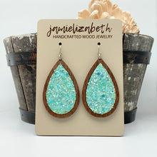 Load image into Gallery viewer, Tropical Teal Chunky Glitter
