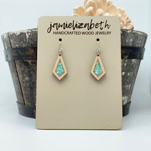 Load image into Gallery viewer, Tropical Teal Chunky Glitter
