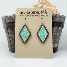 Load image into Gallery viewer, Tropical Teal Chunky Glitter
