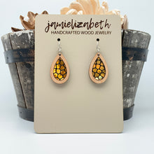 Load image into Gallery viewer, Glorious Gold Cobblestone - Earrings &amp; Necklace (Vault)
