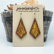 Load image into Gallery viewer, Glorious Gold Cobblestone - Earrings &amp; Necklace (Vault)
