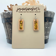 Load image into Gallery viewer, Glorious Gold Cobblestone - Earrings &amp; Necklace (Vault)
