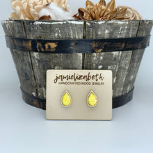 Load image into Gallery viewer, Ray of Sunshine Yellow Glitter Earrings and Necklace     *Vault
